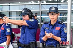 世警射击赛上的女神枪手